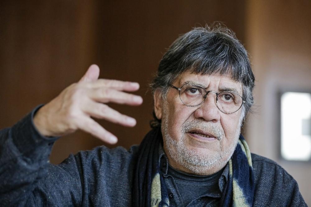 Escritor Luis Sepúlveda morreu com Covid-19