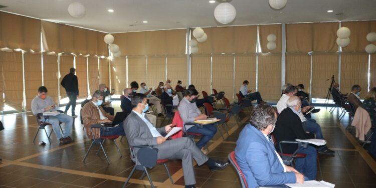 Rádio Boa Nova acompanha Assembleia Municipal de Oliveira do Hospital