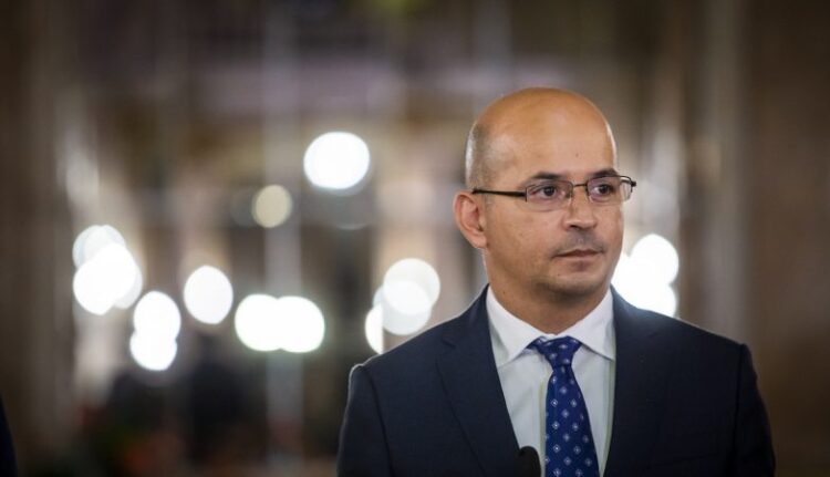 “Este Orçamento do Estado não tem austeridade e não vem acrescentar crise à crise”