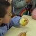 Município de Oliveira do Hospital distribui fruta aos alunos