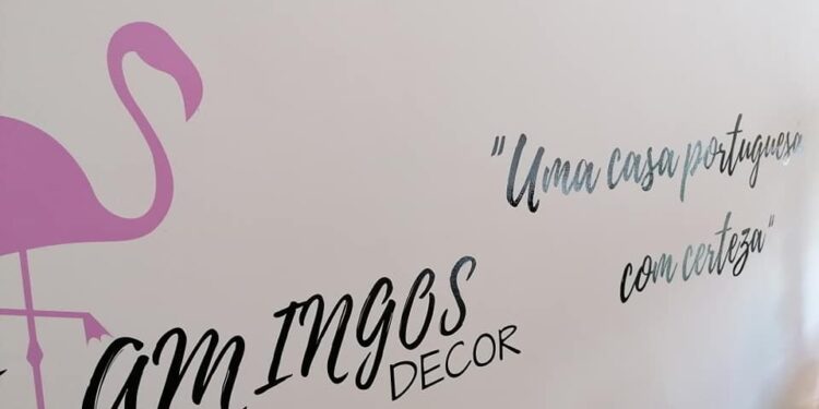 Jovem empreendedor abre loja “Flamingos Decor” na  cidade de Oliveira do Hospital