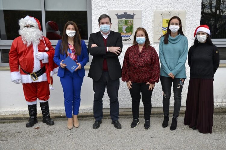 Pai Natal visita Estabelecimentos de Ensino em Penacova