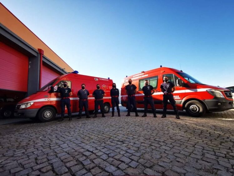 Devido ao aumento de casos de Covid-19 em Lagares da Beira, bombeiros da corporação local, reorganizam-se para evitar maior contágio a equipas de socorro