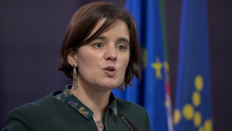 Há “condições para continuar o confinamento”. Novas regras apresentadas no dia 1 de abril