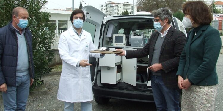 Centro de Saúde de Oliveira do Hospital recebe unidade móvel de saúde