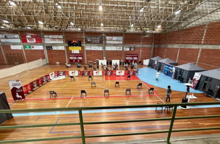 Nelas com dois casos ativos. Vacinação de professores e auxiliares inicia na próxima semana