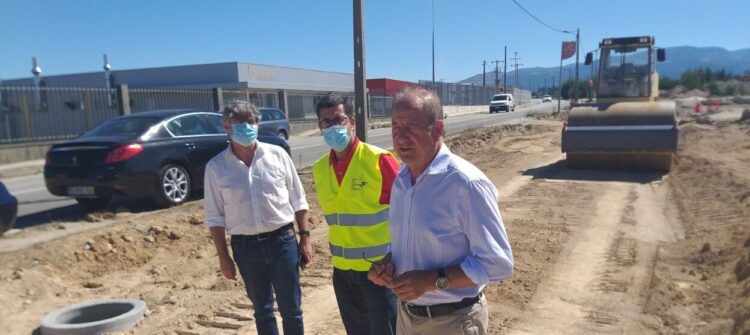 Obras de ampliação da Zona Industrial vão ser retomadas. Estaleiro Municipal vai ser requalificado