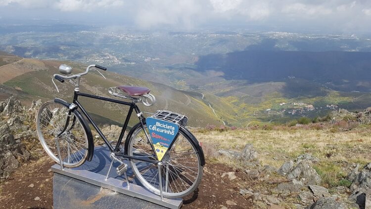 Bicicleta do Colcurinho para apreciar a paisagem