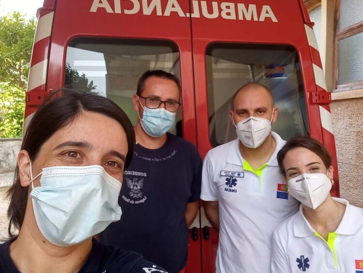 Bebé nasceu em ambulância dos Bombeiros de Lagares da Beira