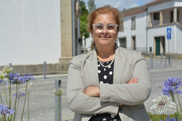 Ana Paula Ribeiro é candidata pelo PSD à Assembleia Municipal de Tábua