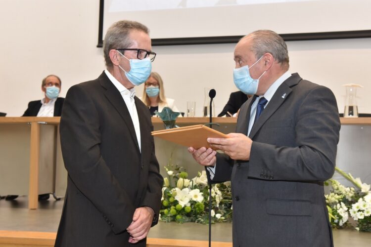 Seia comemorou Dia da Cidade com homenagens a personalidades, empresas e alunos