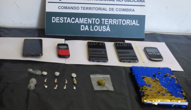 Dois detidos por tráfico de estupefacientes em Tábua e Oliveira do Hospital