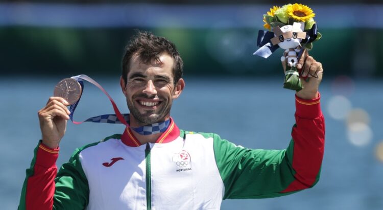 Fernando Pimenta conquistou medalha de bronze em canoagem