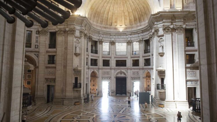 Aristides de Sousa Mendes recebe hoje honras de Panteão Nacional