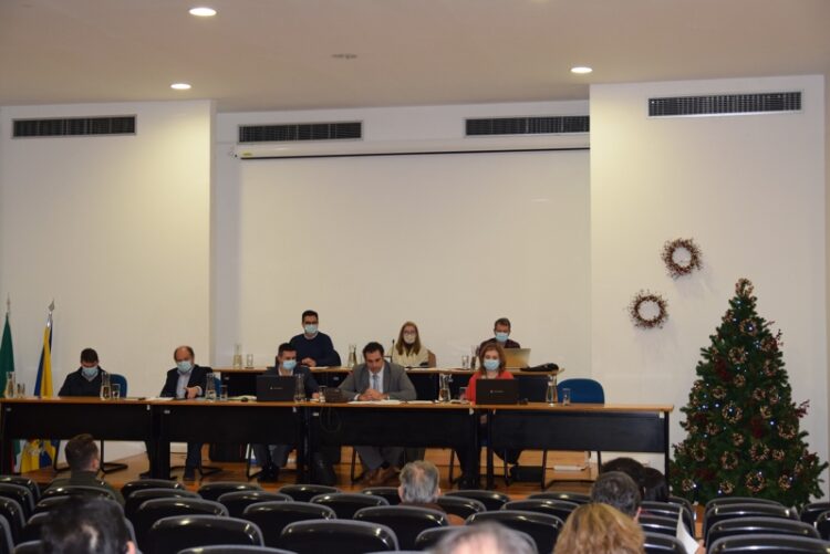 Seia: Famílias e empresas vão pagar menos impostos municipais em 2022