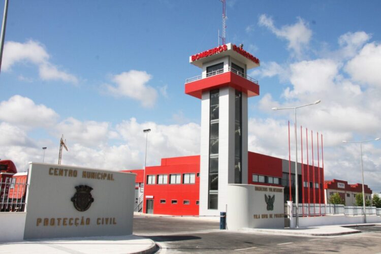 Câmara de Poiares apoia compra de viatura para Bombeiros Voluntários