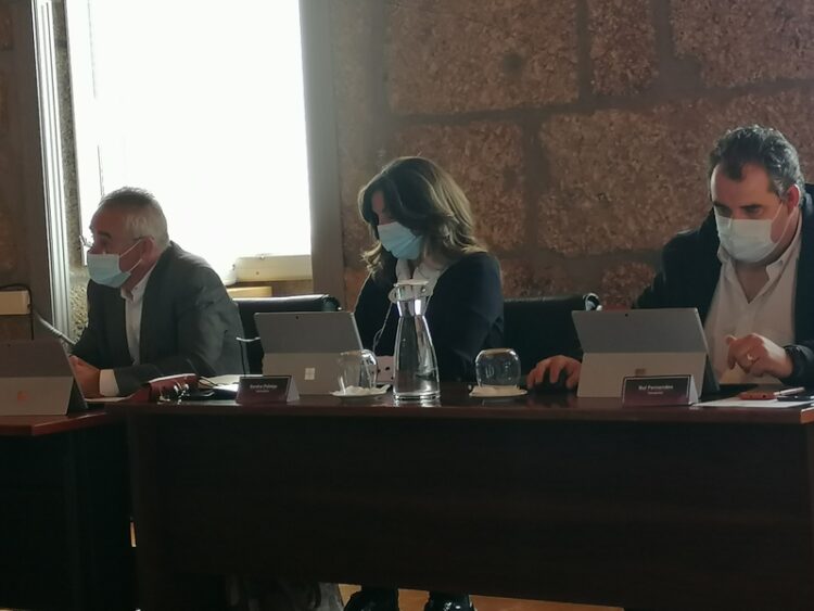 Oposição questionou executivo sobre “suplemento remuneratório de penosidade e insalubridade”