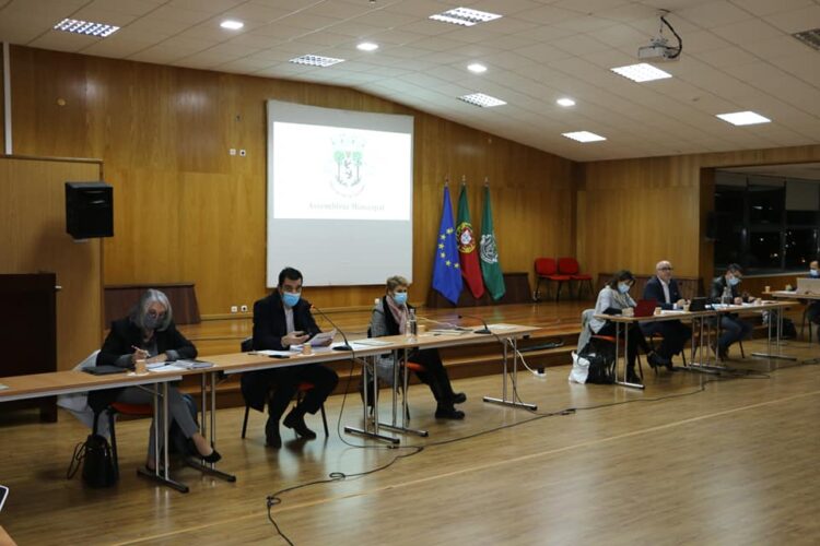 Vila Nova de Poiares aprova orçamento de 11,3 milhões de Euros