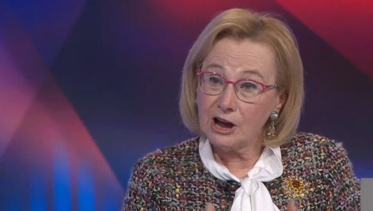 Graça Freitas estima 8 mil infeções diárias no Natal