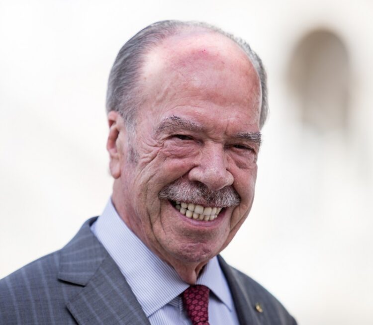 Universidade de Coimbra atribui Doutoramento Honoris Causa a Rui Nabeiro