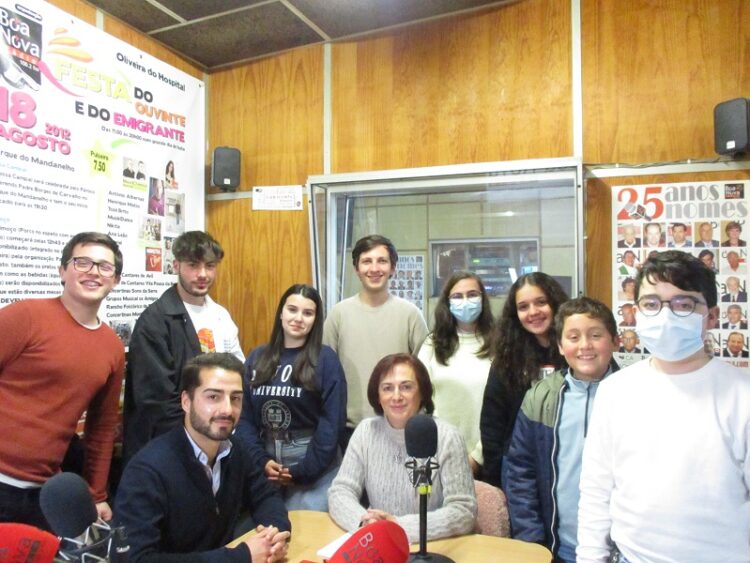 "A Escola e o Meio" na Rádio Boa Nova “A Escola e o Meio” na Rádio Boa Nova