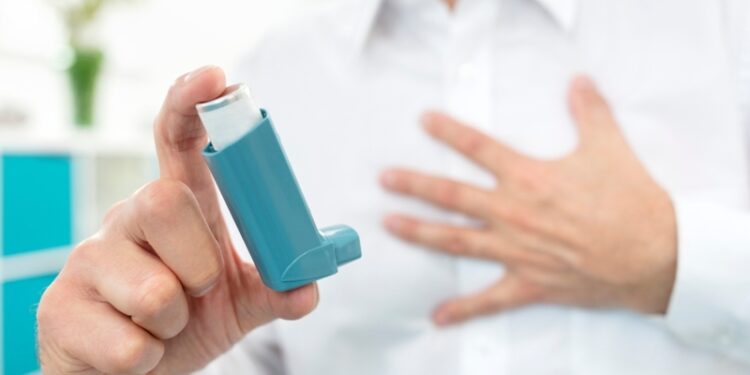 Sociedade de Pneumologia aconselha asmáticos a reforçar SOS devido às poeiras Sociedade de Pneumologia aconselha asmáticos a reforçar SOS devido às poeiras