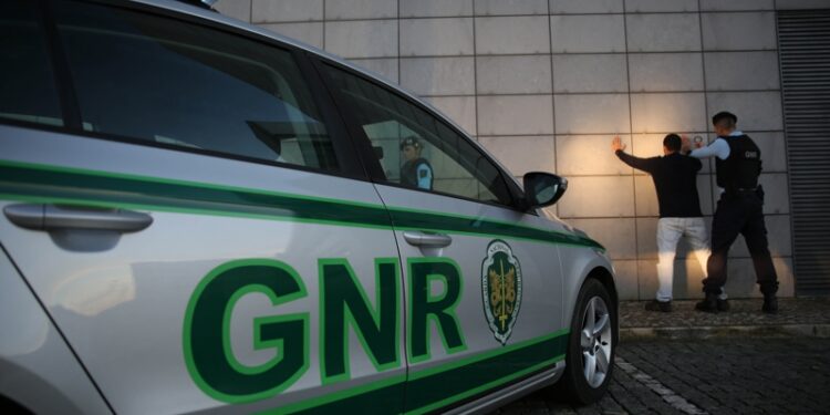 Quatro detidos em Gouveia, Manteigas e Covilhã por tráfico de droga