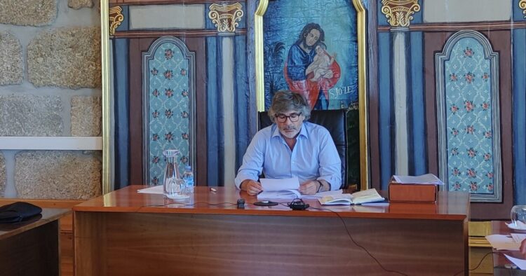 Município oferece 50 toneladas de alimentação a produtores e pretende “alargar freguesias beneficiárias de ajudas”