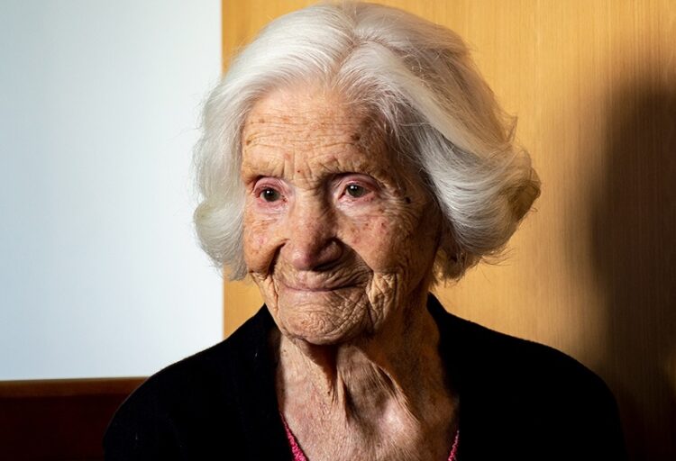 Isaura Teixeira comemora 107 anos na Sant’Ana Residência Sénior