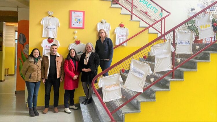 CPCJ de Oliveira do Hospital assinala Convenção Sobre os Direitos das Crianças com “Estendal dos Direitos”