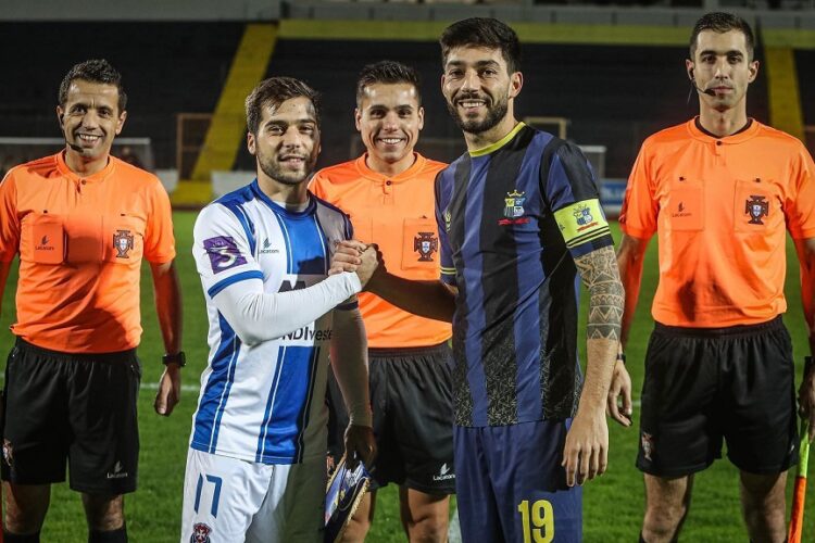 FC Oliveira do Hospital empata 2-2 em casa do Real SC, com golo nos últimos minutos da partida.