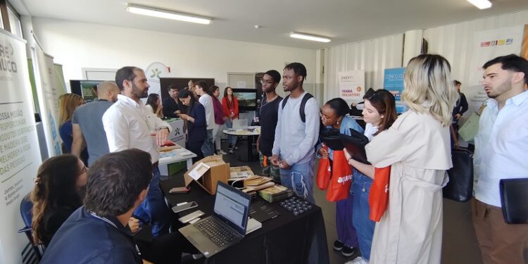 ESTGOH: Feira do Emprego pretende fixar jovens qualificados na região
