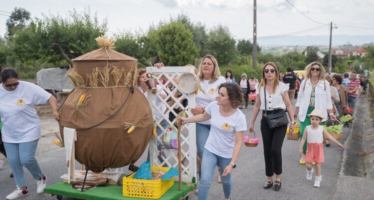 Festa dos Carolos voltou a ser um sucesso em Vila Nova de Oliveirinha