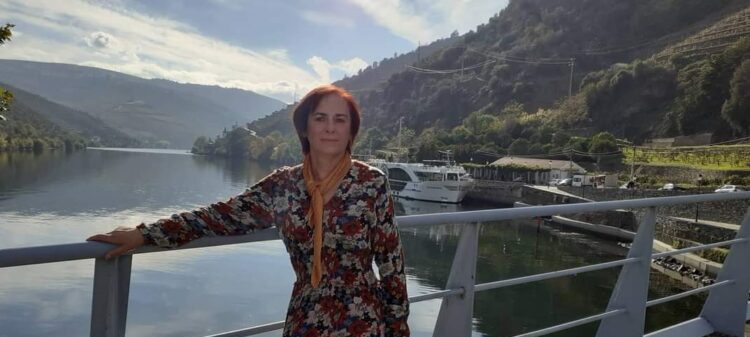 Morreu Célia Lourenço, professora de História do AEOH e coordenadora do programa “Escola e o Meio” da Rádio Boa Nova