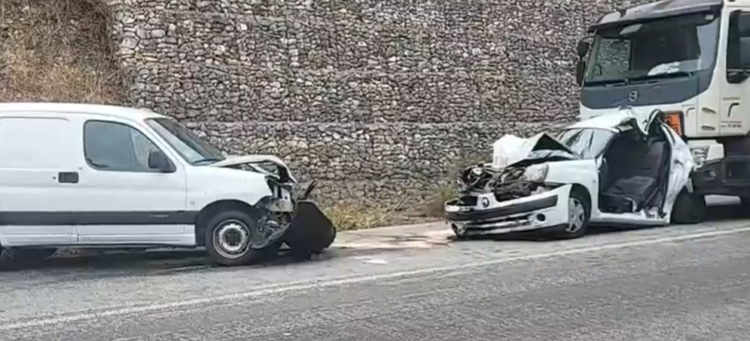 Coimbra: Acidente com quatro viaturas obrigou ao corte da Estrada da Beira entre Ceira e Boiça