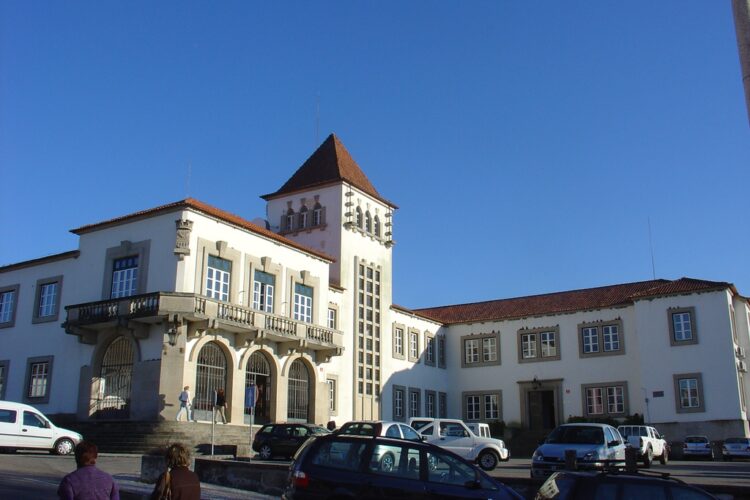 Câmara Municipal de Tábua