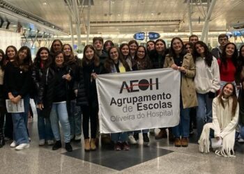 Mafalda Correia e Daniela Guímaro representam Portugal no Parlamento Europeu. Delegação do AEOH partiu para Estrasburgo
