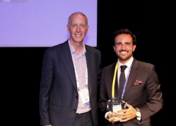 Universidade de Coimbra conquista prémio de 300 mil euros para investigar condição hereditária nos olhos