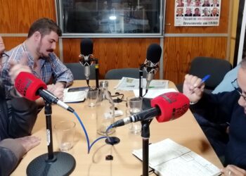 Vice-Versa debate crise política: Oposição acusa PS de ser um “antro de corrupção” e PS relembra “caso dos submarinos”