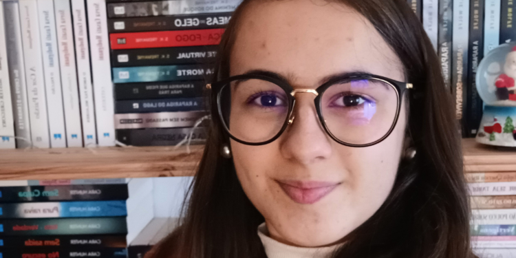 Agora é que me livro!: «Neste Natal, ofereçam livros: não importa a quem!»