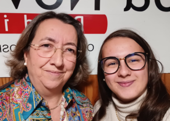 Agora é que me livro!: «Incentivar a leitura não é um trabalho exclusivo das bibliotecas escolares, mas também das famílias e da comunidade», afirma Graça Brito.