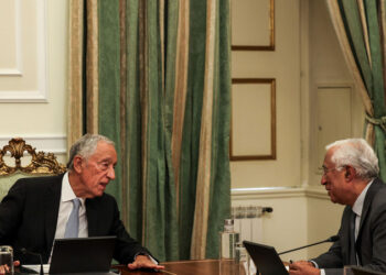 Governo entra em gestão a partir de hoje. Funções limitadas ao necessário