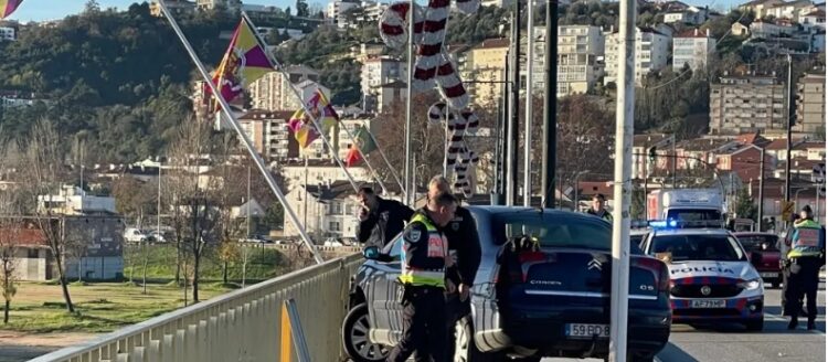 Homem morreu em despiste na Ponte Santa Clara em Coimbra