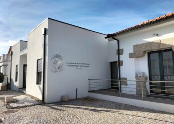Secretária de Estado da Inclusão inaugura instalações da Associação de Solidariedade Social Virgílio Hall em Lagos da Beira
