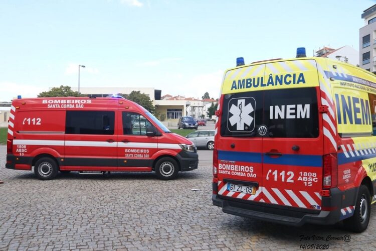 Bebé nasceu em ambulância dos bombeiros de Santa Comba Dão