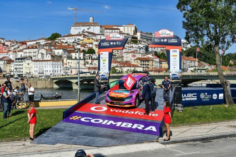 Thierry Neuville (Hyundai) é o primeiro líder do Vodafone Rally de Portugal