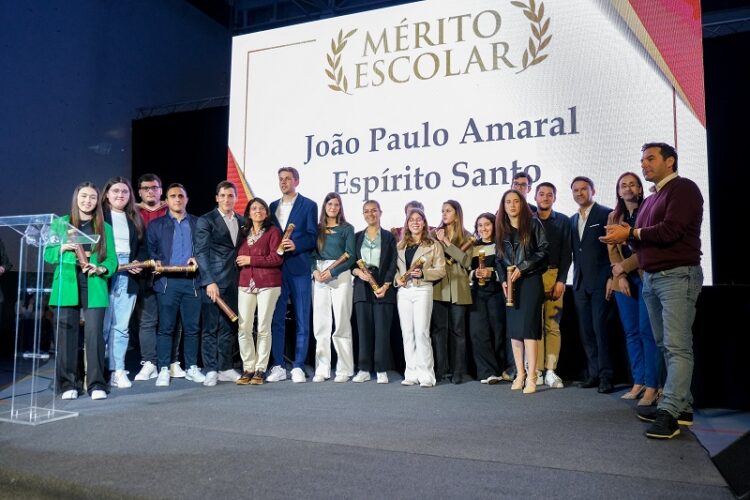 Câmara de Penacova premiou Mérito Escolar