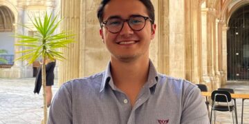 João Pedro Caseiro: “Porque é que não conseguimos fixar jovens qualificados em Oliveira do Hospital?”