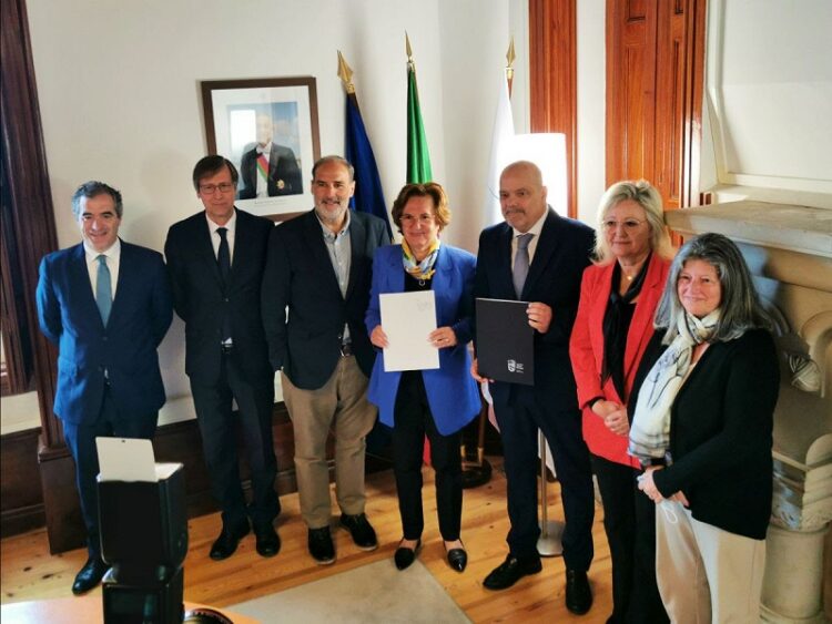 Turismo Centro de Portugal e CCDR formalizam apoio europeu para promoção turística da região