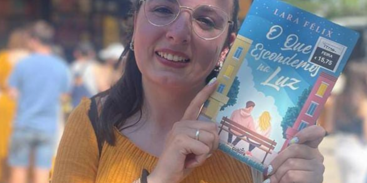 Agora é que me livro!: «Se continuar a escrever, quero trazer sempre representatividade para os meus livros», afirma Lara Félix